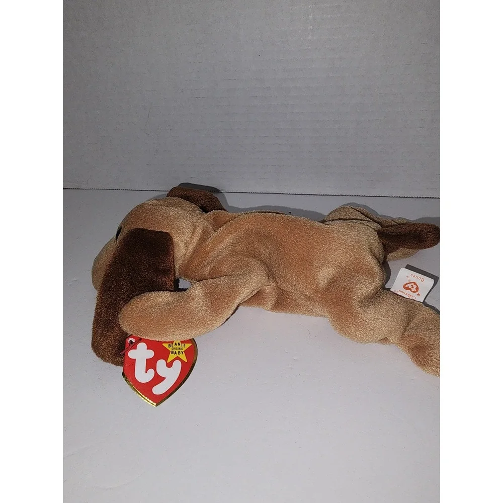 Ty Beanie Babies Bones the Dog Plush January‎ 18 1994